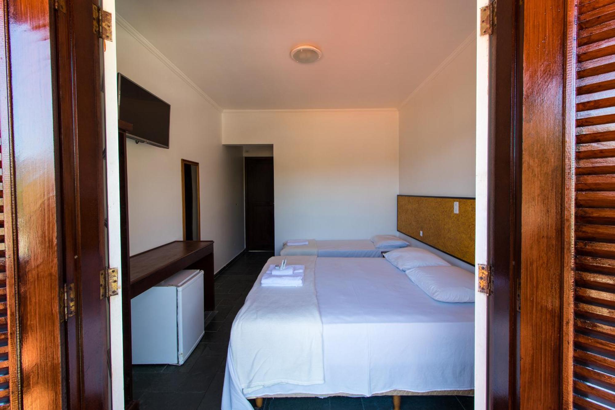 Hotelare Hotel Villa Di Capri Ubatuba Pokój zdjęcie